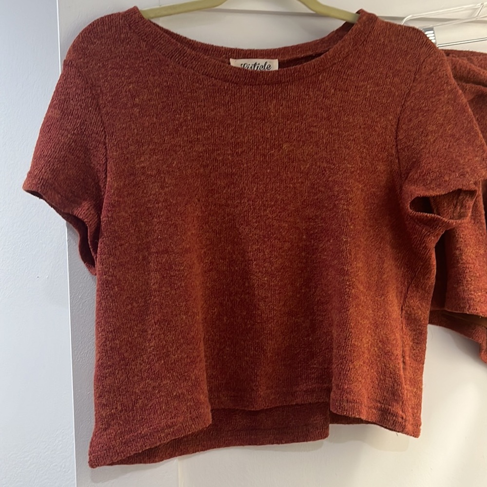 Matching Shorts Set - Picture 2 of 5